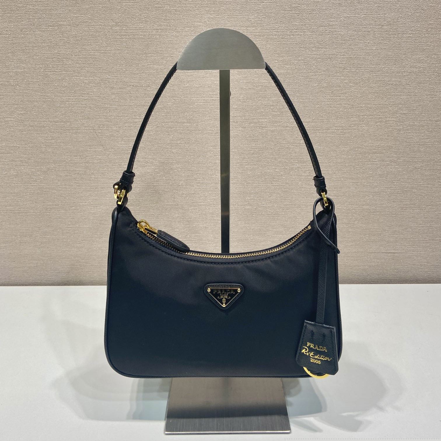 Pra*a top handle bags
